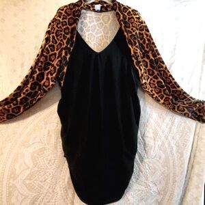 VENUS 3X NWOT Black Tunic Top Attached Leopard Shawl